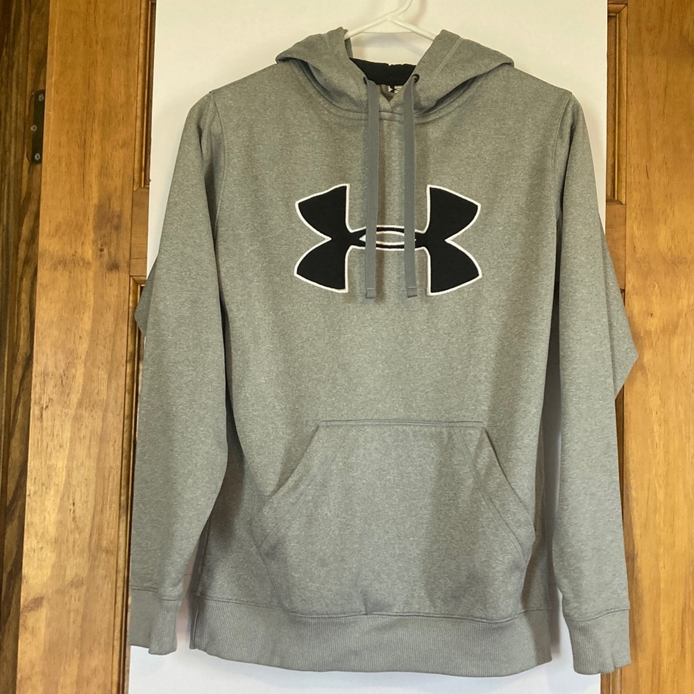 Under Armour Heather Gray Pullover Hoodie with Black Logo